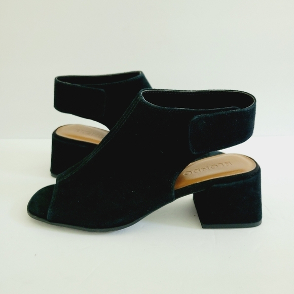 NEW Blondo Maria Black Suede Ankle Strap Block Heel Sandals Size 8 M - Picture 1 of 6